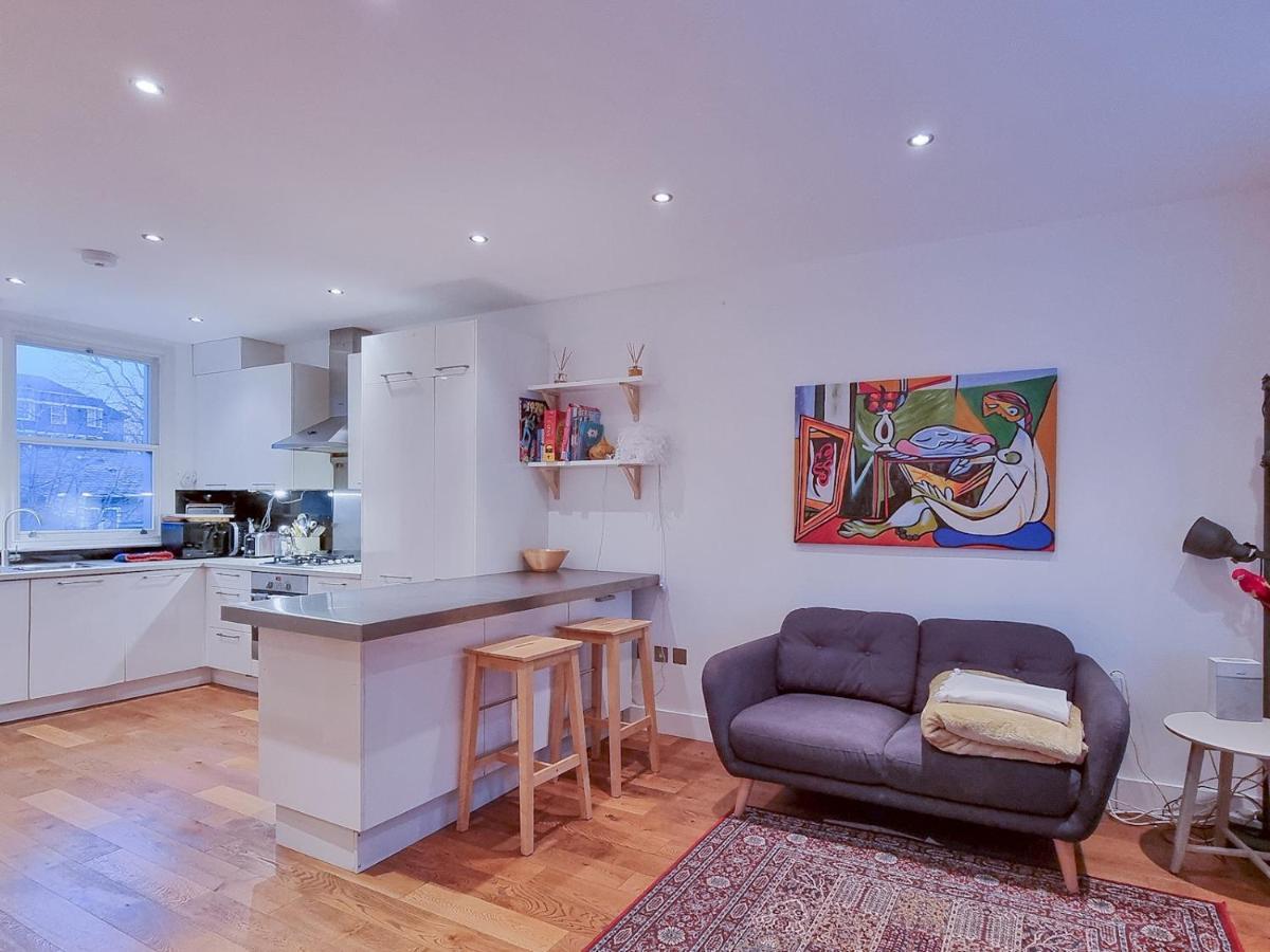 Pass The Keys Family Friendly 2 Bedroom Gem In Shepherd'S Bush Londres Exterior foto